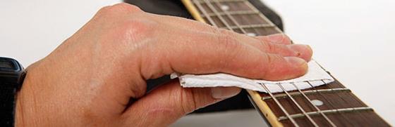 Уход за гитарой 